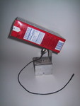 12/2002: A TetraBrik soup box is foil-lined and will also function as a waveguide antenna. The Hunt's can works better, though.